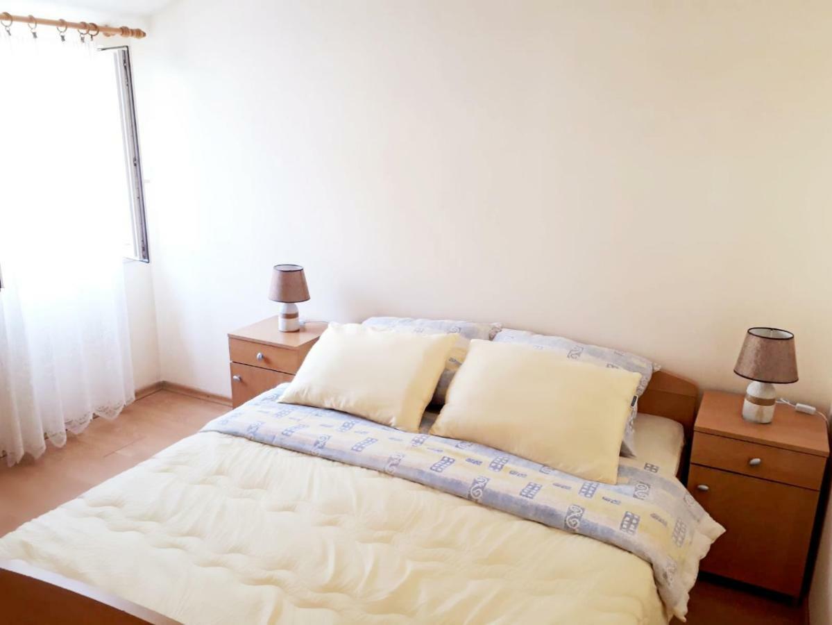 Dani Apartment Bol